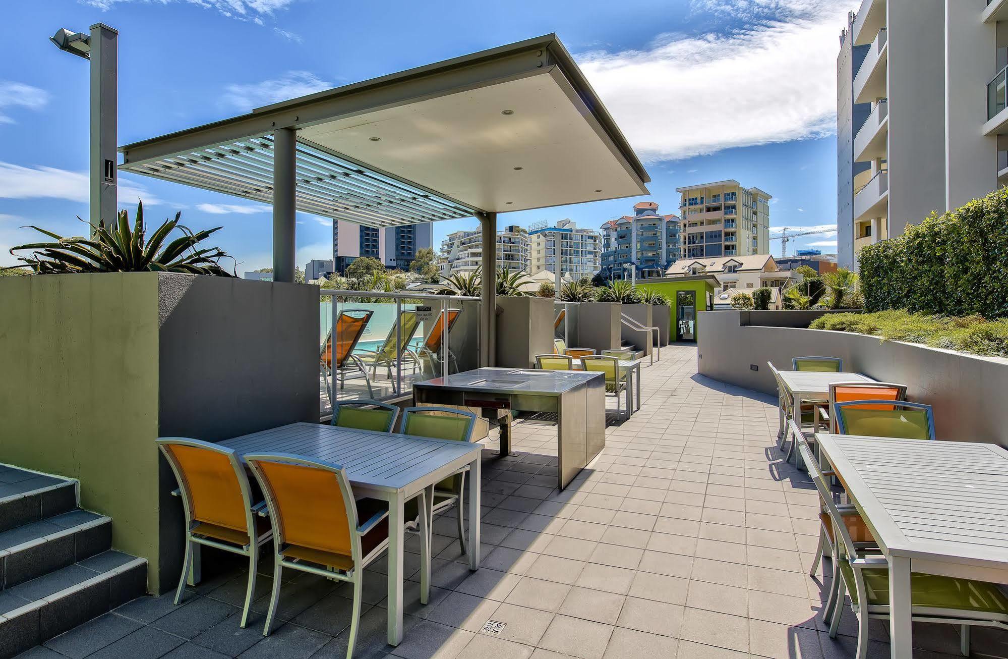 Skd Suites Brisbane Exterior foto